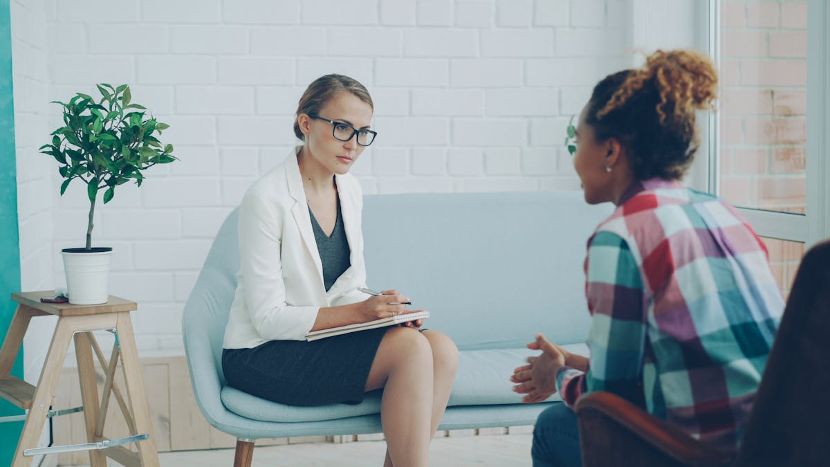 comparing career counselling courses in India